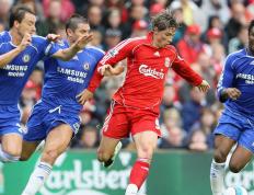 马德里竞技四强战血战俄克拉荷马城雷霆，奥斯梅恩砍下8记关键球，全场沸腾的简单介绍